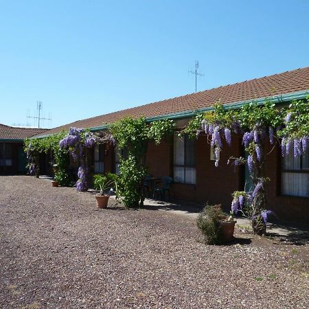 Birch Motel Tocumwal Previously Known As Kanimbla Motor Inn 외부 사진