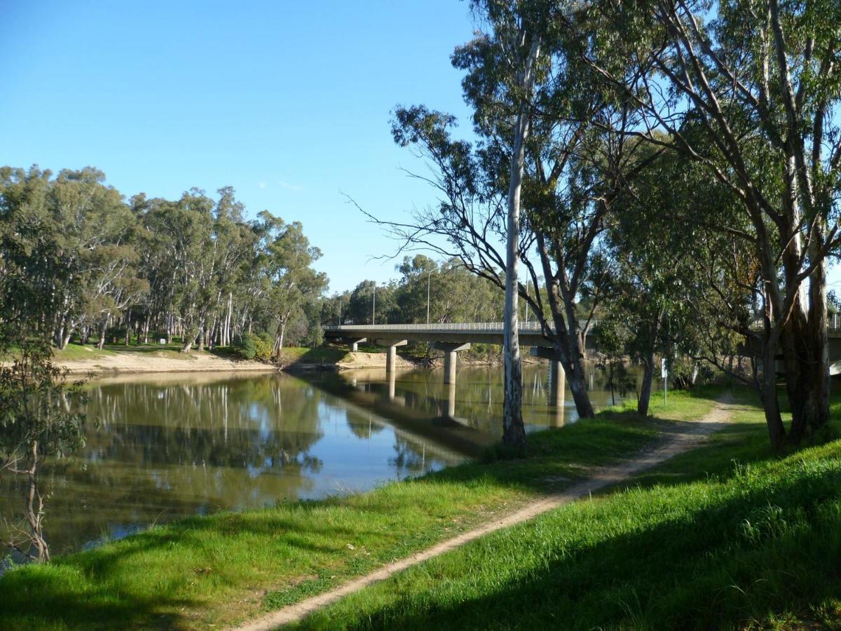 Birch Motel Tocumwal Previously Known As Kanimbla Motor Inn 외부 사진