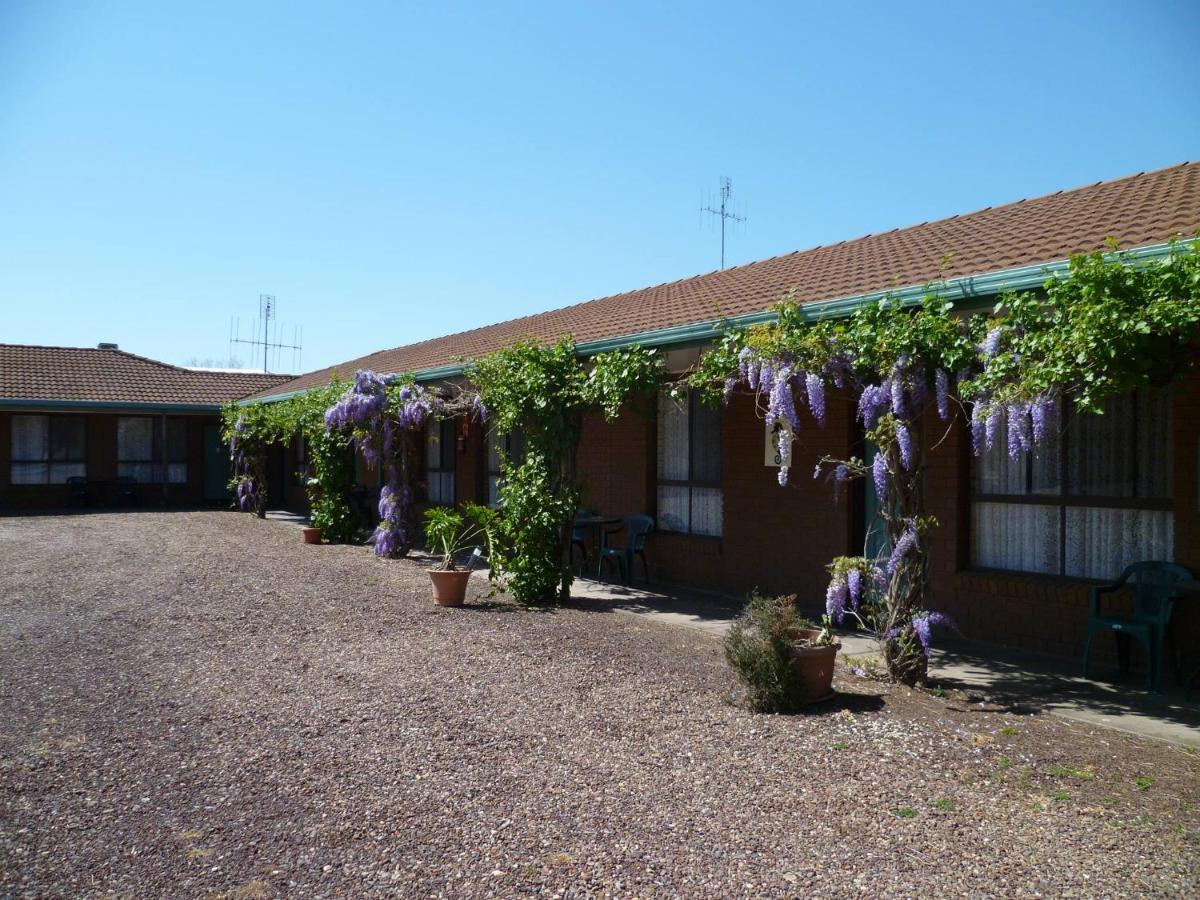 Birch Motel Tocumwal Previously Known As Kanimbla Motor Inn 외부 사진