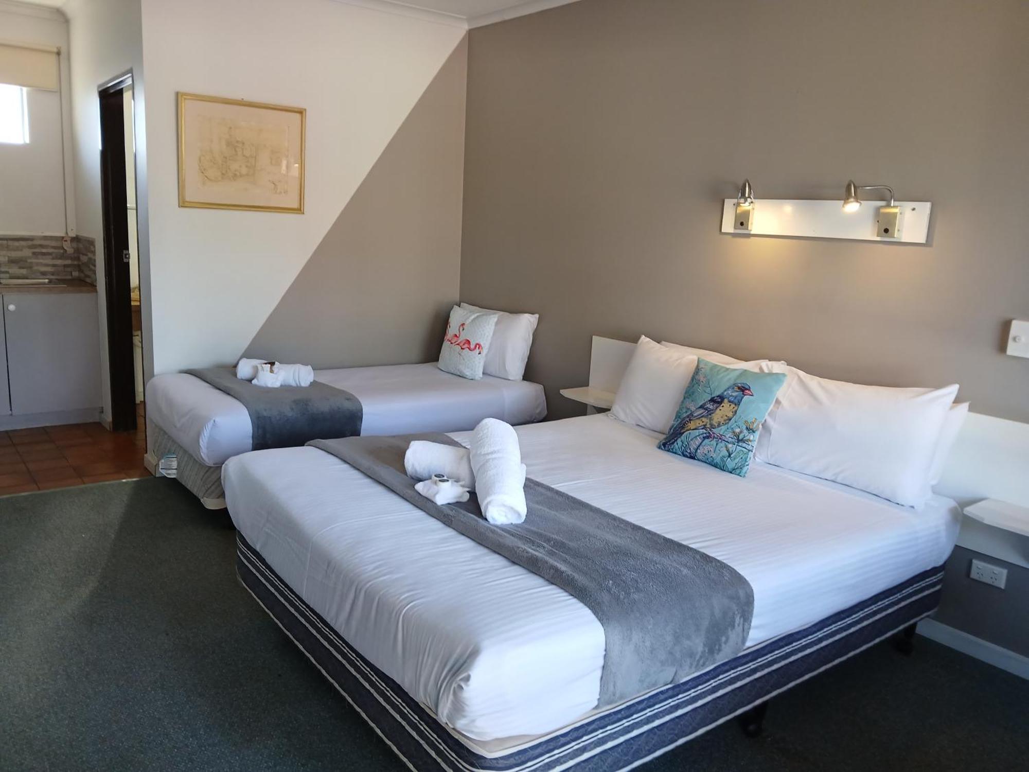 Birch Motel Tocumwal Previously Known As Kanimbla Motor Inn 외부 사진